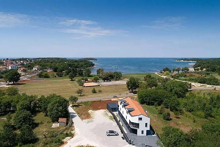 Seaview Apartment Funtana 0*,  Croatia