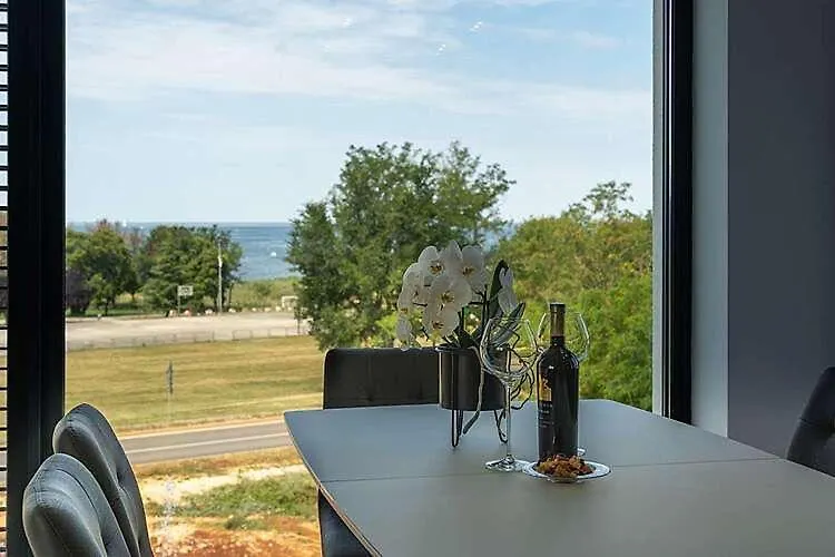 Seaview Apartment Funtana 0*,  Croatia